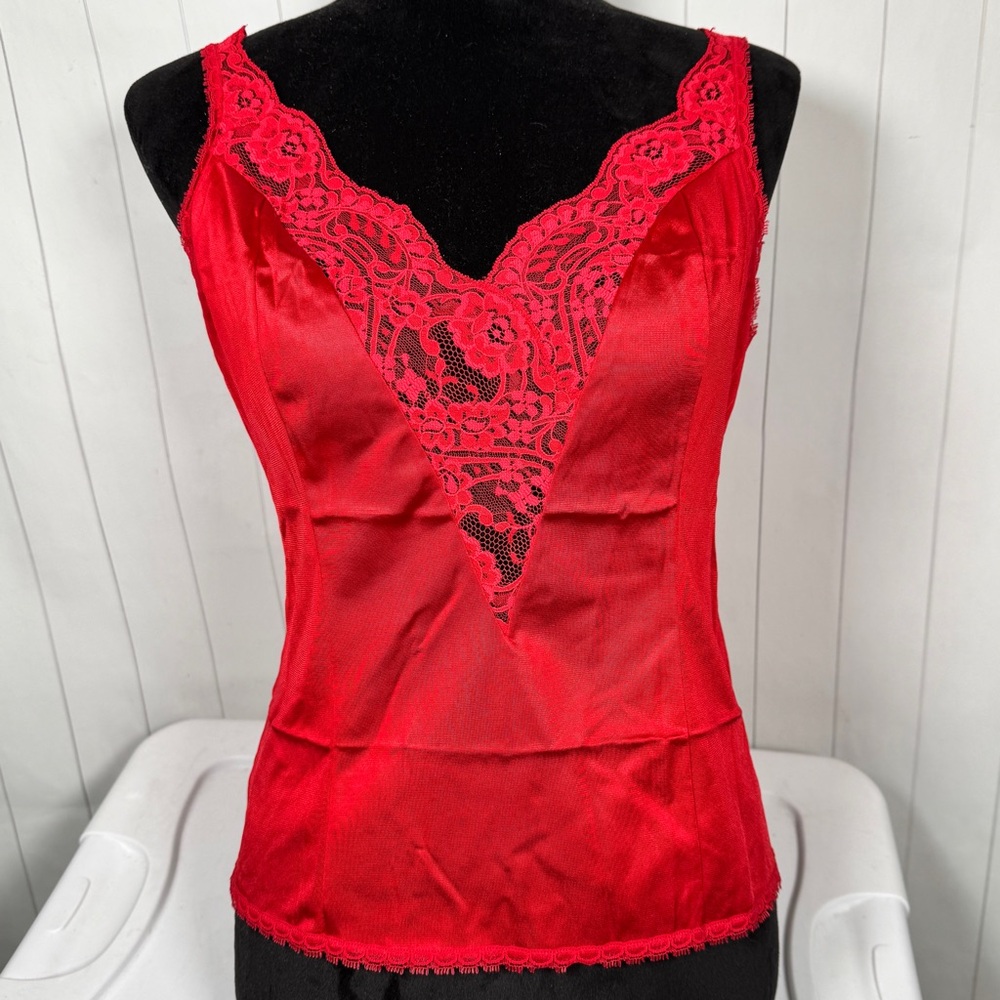 VTG Adonna Red Satin Nylon/Lace Tank Top Sexy Evening Romantic Classy Timeless S